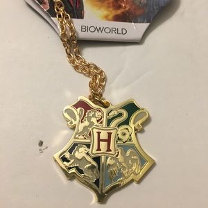 NEW Harry Potter Hogwarts Emblem Crest Neckace 18”